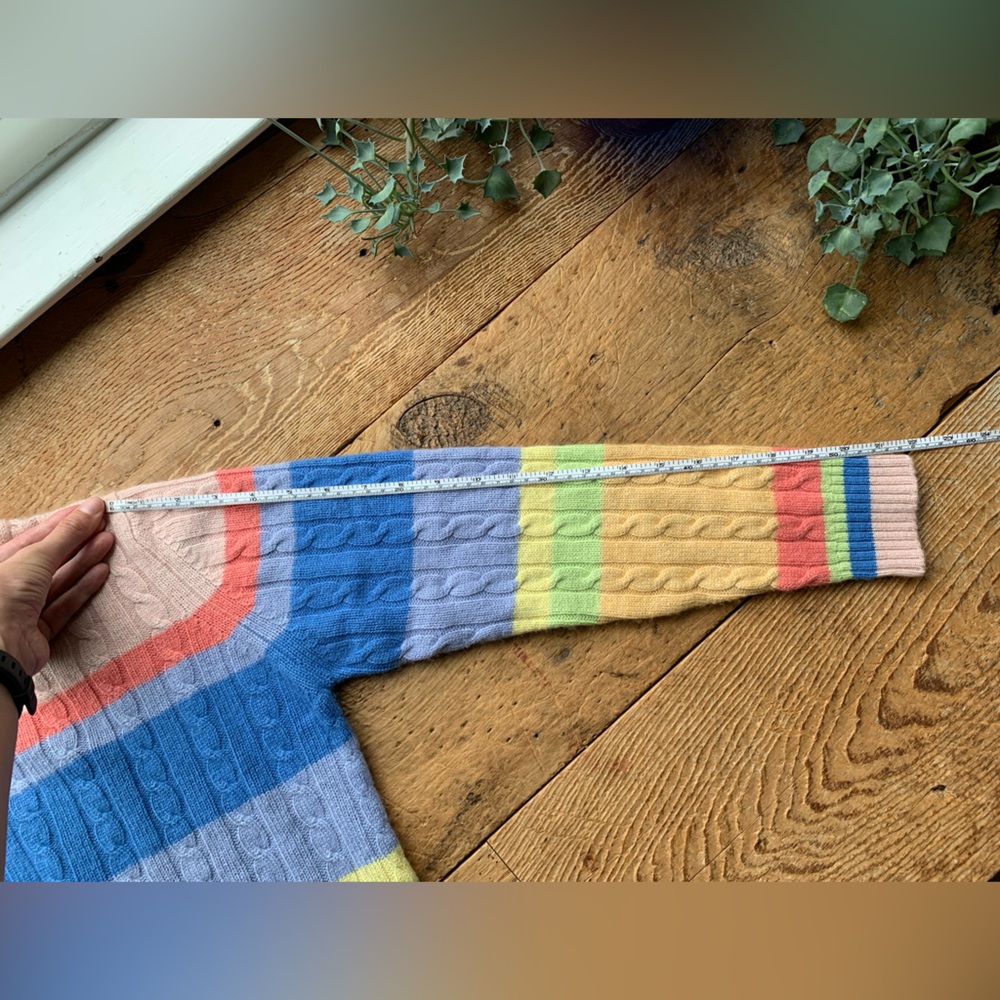 Silk and Cashmere Cabled Knit Sweater - Picture 4 of 8